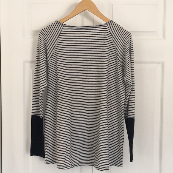 Relaxed fit striped lightweight sweater - Picture 4 of 4